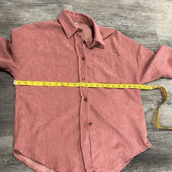 Mauve corduroy oversized tortoise button up top - small - Picture 8 of 8